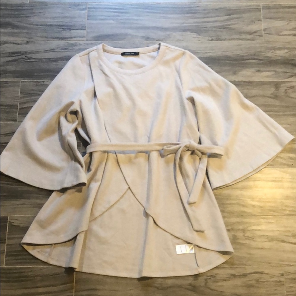 Warm material cross front tie sweatshirt/sweater